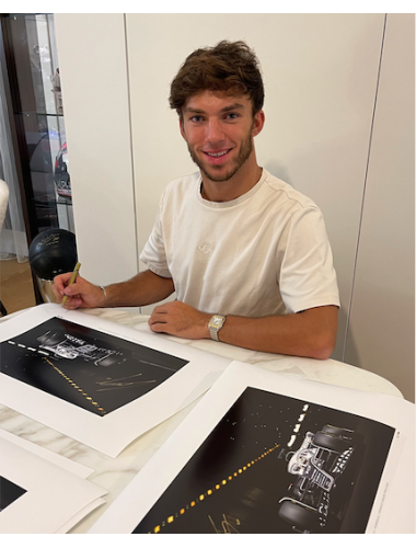 Pierre Gasly x Kym Illman -...